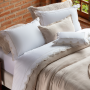 Fronha Avulsa 300 Fios Windsor Bordado - Branco/Fendi 50cm x 90cm